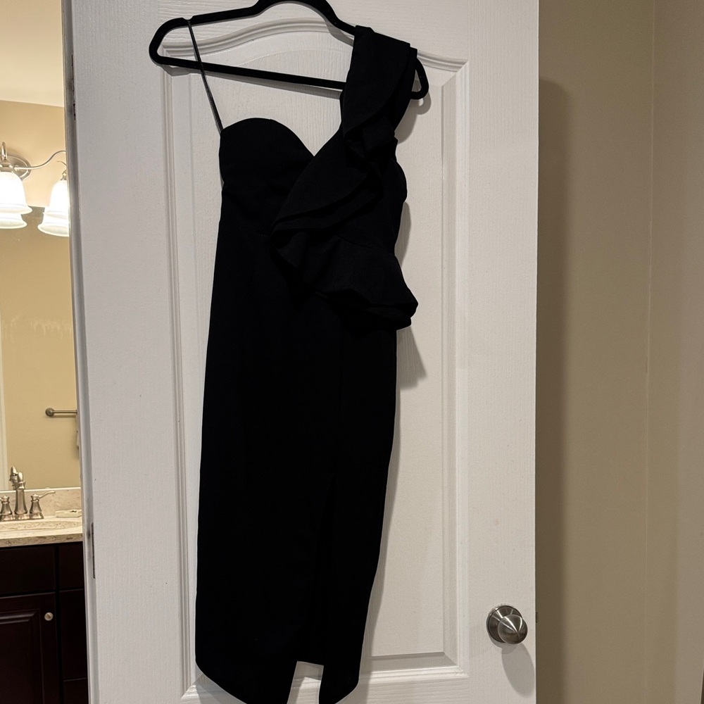 Hello Molly Elegant One-Shoulder Black Dress